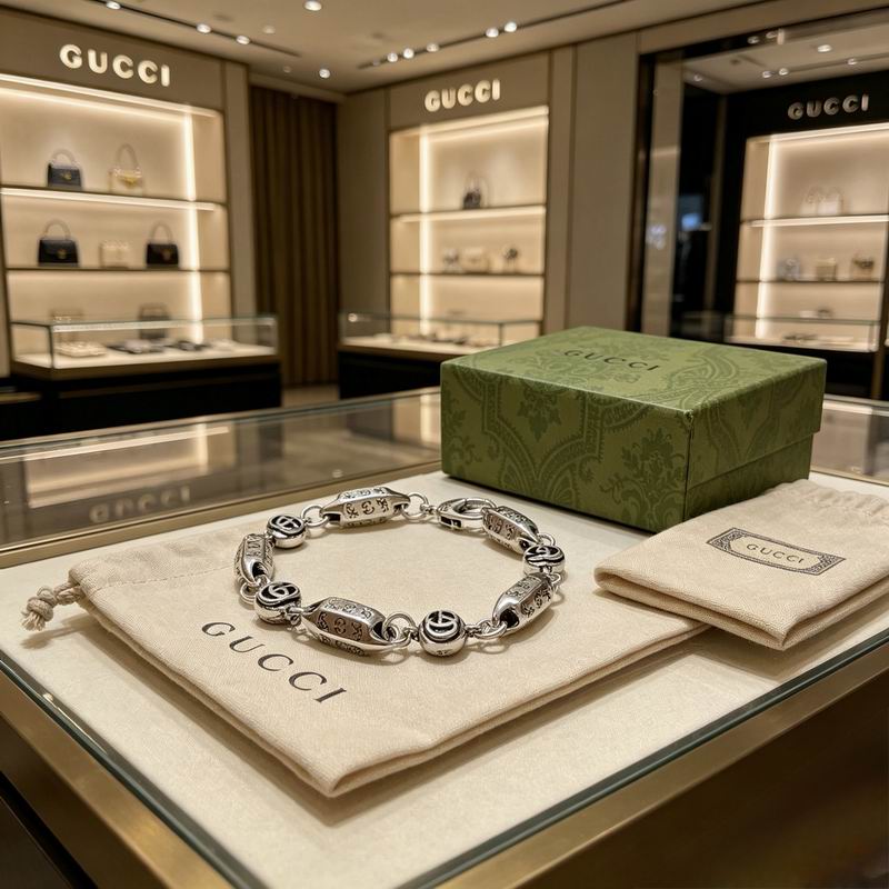 Gucci Bracelet 06yxs76